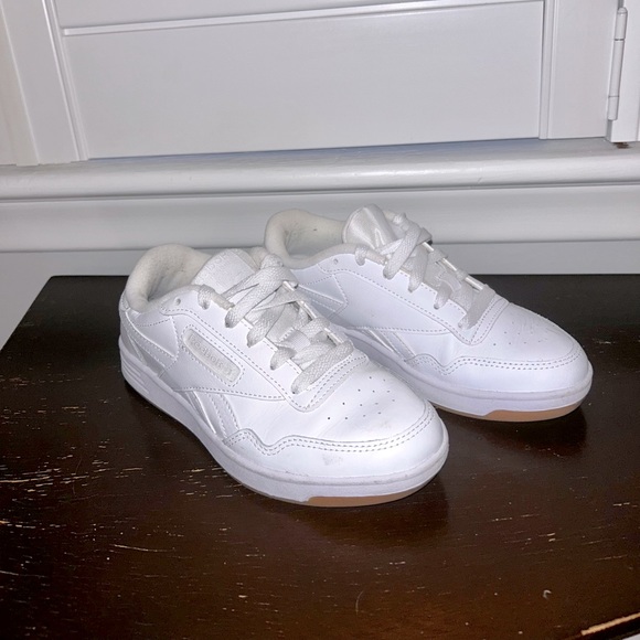 Reebok Classics - Picture 1 of 4